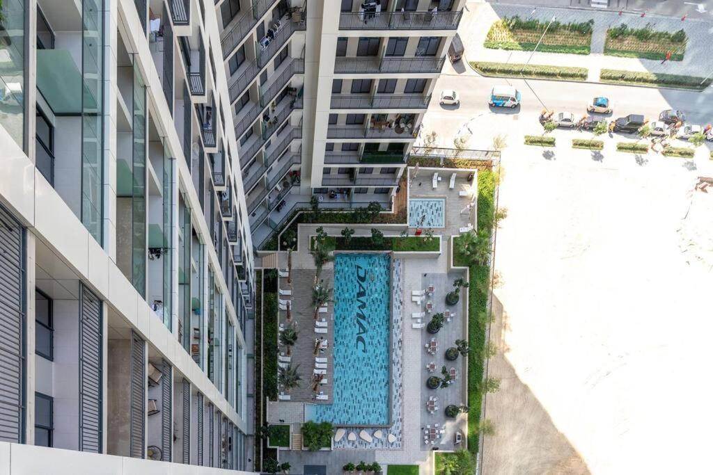 Apartment The View 1 Bedroom Dubai